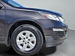 Used 2015 CHEVROLET TRAVERSE LS in FRISCO, TEXAS (Photo 9)
