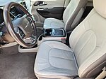 Used 2017 CHRYSLER PACIFICA TOURING L PLUS in FRISCO, TEXAS (Photo 8)